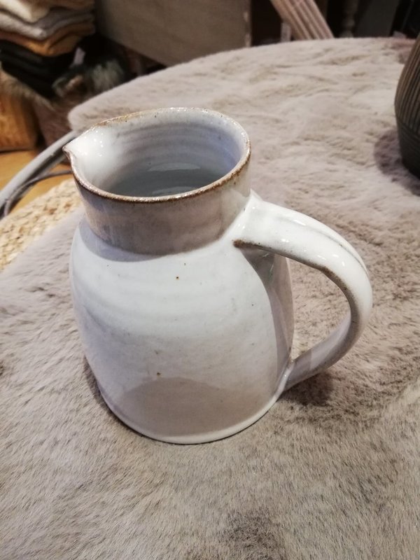 Wasserkrug weiß (Töpferware handmade)