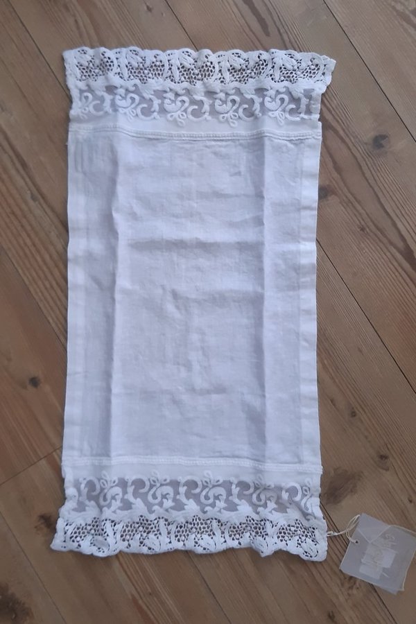 Artepura Platzset oder Deckchen weiß
